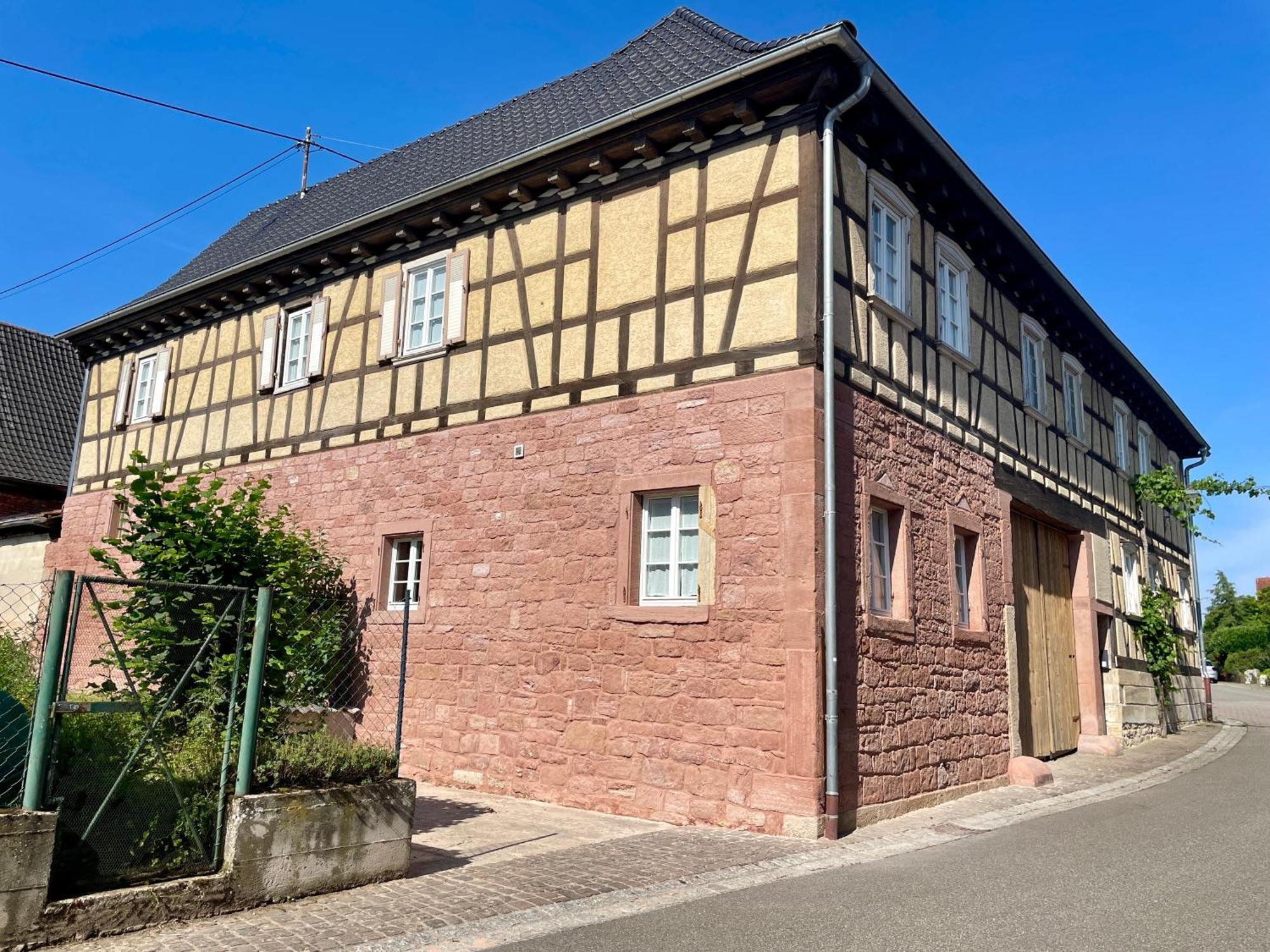 Auszeit - Historisches Ferienhaus In Der Suedpfalz Dierbach Luaran gambar